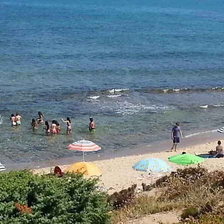 La Perla Del Mare Apartment *